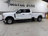 Used 2023 Ford F250 XL w/ FX4 Off-Road Package image 4