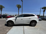 Used 2016 Volvo XC60 T5 Platinum w/ Protection Package image 2