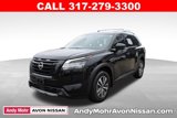 Used 2023 Nissan Pathfinder SL w/ Black Appearance Package image 3