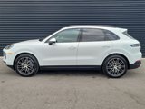 Certified 2025 Porsche Cayenne image 2