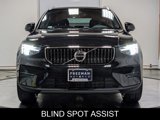 Used 2025 Volvo XC40 B5 Core image 3