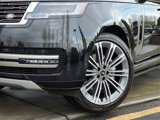 New 2025 Land Rover Range Rover Long Wheelbase SE image 2