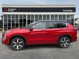 New 2025 Mitsubishi Outlander SEL image 2