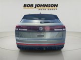 New 2025 Volkswagen Atlas Cross Sport SEL R-Line image 5
