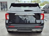 Used 2023 Ford Explorer XLT w/ Equipment Group 202A image 4