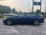 Used 2021 Nissan Altima 2.5 SR image 2