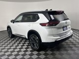 New 2025 Nissan Rogue Platinum image 4
