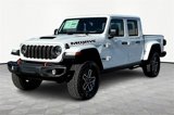 New 2025 Jeep Gladiator Mojave image 2