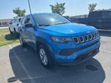 Used 2025 Jeep Compass Sport image 3
