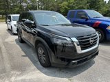 Used 2025 Nissan Pathfinder SV image 2
