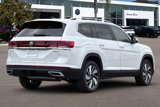 New 2025 Volkswagen Atlas SEL image 4
