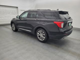 Used 2023 Ford Explorer Limited image 3