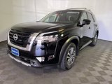 New 2025 Nissan Pathfinder SL image 4