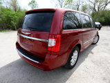Used 2016 Chrysler Town & Country Touring w/ Driver Convenience Group image 6
