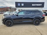 New 2025 Volkswagen Atlas SE image 2