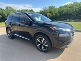 Used 2022 Nissan Rogue SL image 2