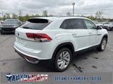 Used 2020 Volkswagen Atlas Cross Sport SE w/ Panoramic Sunroof Package image 5