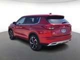 New 2025 Mitsubishi Outlander SE image 4