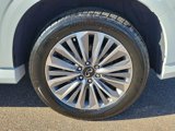 New 2025 INFINITI QX80 Sensory image 5