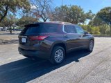 Used 2022 Chevrolet Traverse LT image 4