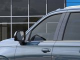 New 2025 Chevrolet Suburban Premier image 5