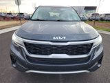 Used 2023 Kia Seltos S w/ Navigation Package image 3
