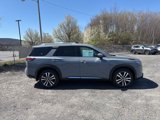 New 2025 Nissan Pathfinder Platinum image 4