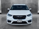 Used 2023 Chrysler Pacifica Touring-L image 2