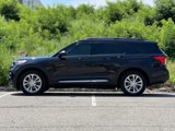 Used 2021 Ford Explorer XLT w/ Equipment Group 202A image 5