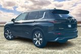 New 2025 Mitsubishi Outlander SEL image 3