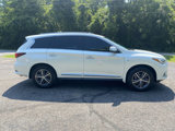 Used 2018 INFINITI QX60 FWD w/ Driver Assistance Package image 3