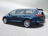 New 2025 Chrysler Pacifica Select image 5