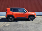 Used 2017 Jeep Renegade Trailhawk w/ Premium Trailhawk Package image 5
