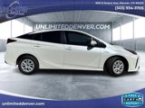 Used 2019 Toyota Prius LE image 2