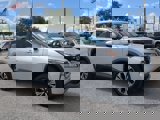 Used 2022 Nissan Rogue SV image 2