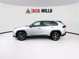 Used 2022 Toyota RAV4 LE image 4