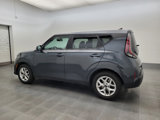 Used 2023 Kia Soul LX w/ LX Technology Package image 3