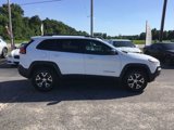 Used 2018 Jeep Cherokee Trailhawk image 6
