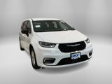 New 2025 Chrysler Pacifica Select image 5