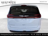 New 2025 Chrysler Pacifica Select image 4