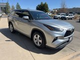 Used 2021 Toyota Highlander LE image 4
