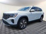 New 2025 Volkswagen Atlas SEL image 3