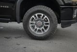 Used 2022 GMC Sierra 3500 AT4 w/ AT4 Preferred Package image 4