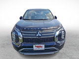 New 2025 Mitsubishi Outlander SE image 2