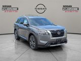 New 2025 Nissan Pathfinder Platinum image 3