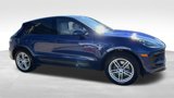 Used 2023 Porsche Macan Turbo image 2