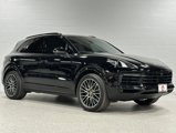 Used 2022 Porsche Cayenne S w/ Premium Package image 4