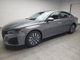 Used 2024 Nissan Altima 2.5 SV image 2