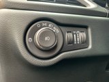 New 2025 Chrysler Pacifica Select image 3