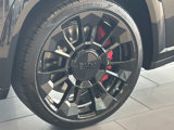New 2025 BMW XM image 2